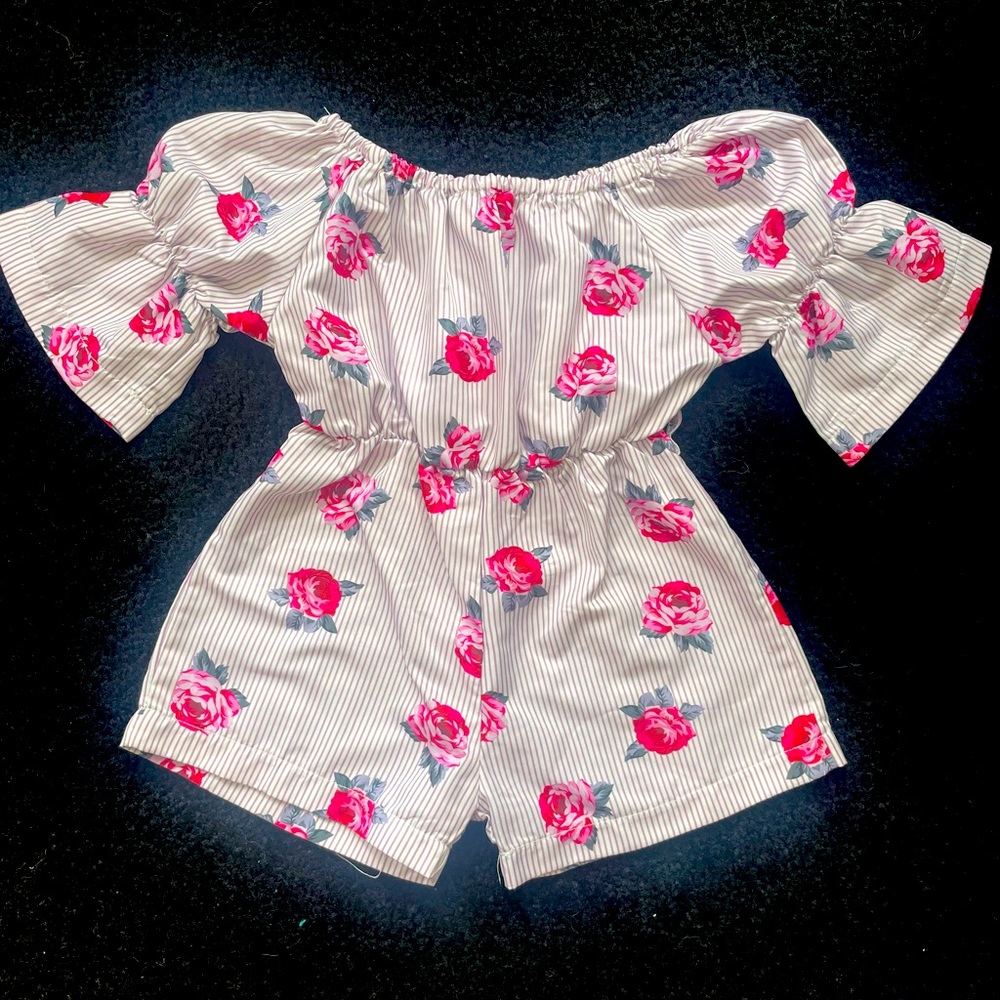 Floral romper with rouched wasitband